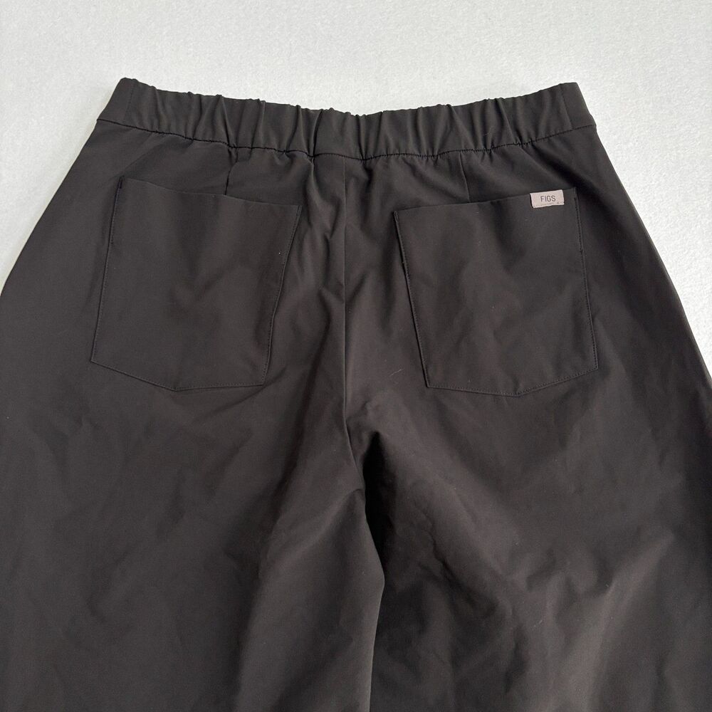 FIGS Pro High Waisted Wide Leg Trouser in Black - Picture 7 of 9